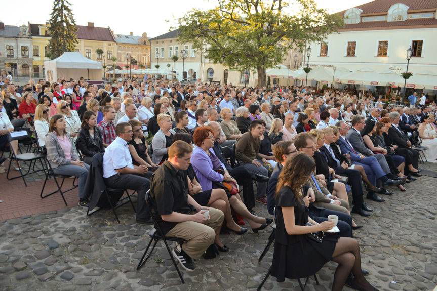 W Krośnie i powiecie krośnieńskim…