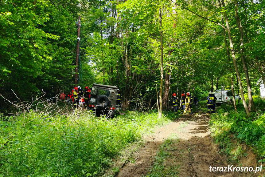 Wojkówka. Pracownik firmy energetycznej porażony prądem