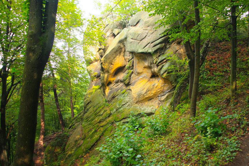 Atrakcja dla turystów. Odnowiona ścieżka przy Zamku Kamieniec