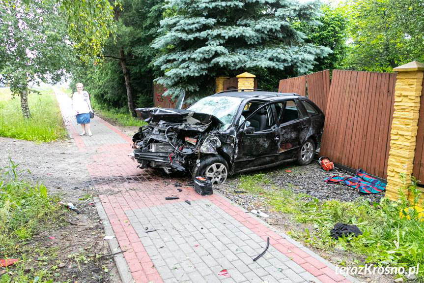 Tragiczny wypadek w Moderówce. 1 osoba nie żyje, 5 rannych