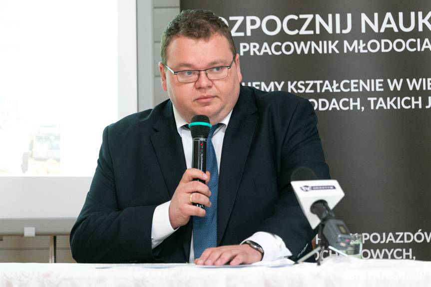 Czy bezrobotni z Krosna skorzystają z propozycji pomocy?