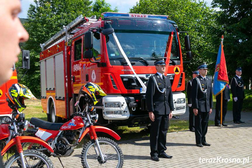 Uroczysty apel w Tylawie