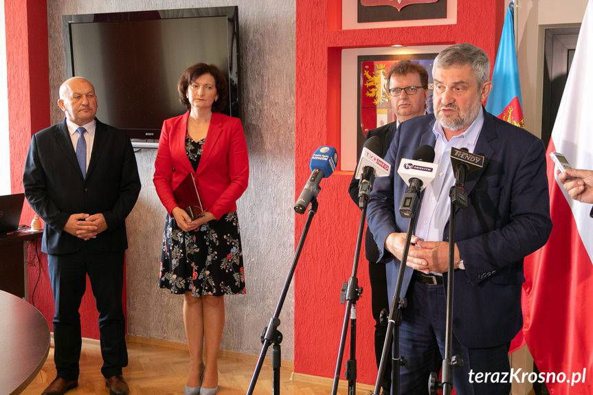 Minister rolnictwa w Korczynie, Krośnie i Lubatowej