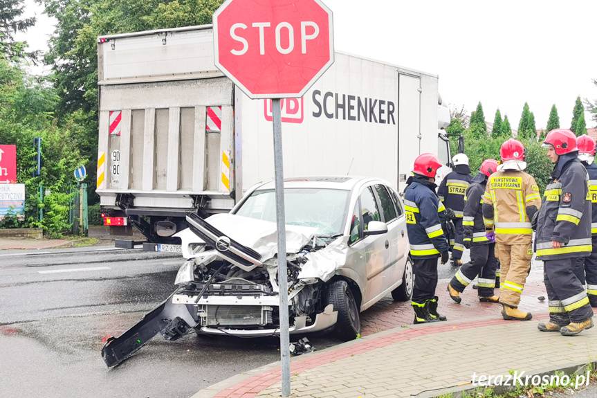 Poważne zdarzenie drogowe na Rzeszowskiej w Krośnie
