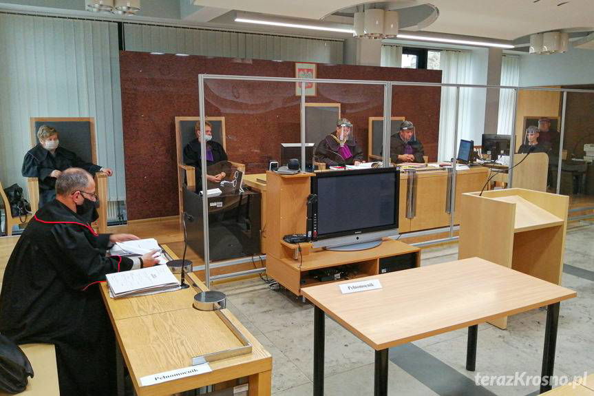 Kobieta oskarżona o śmiertelne pobicie mieszkańca Leska