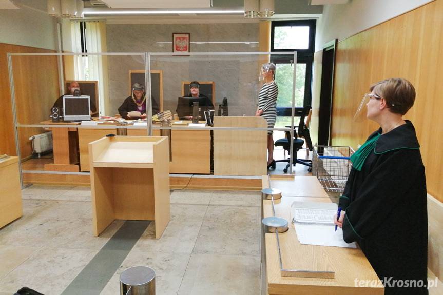 Atak nożem w Lesku. Sprawca osądzony