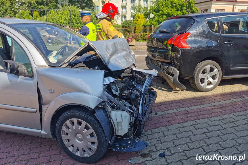 Zderzenie citroena i peugeota na Lwowskiej w Krośnie