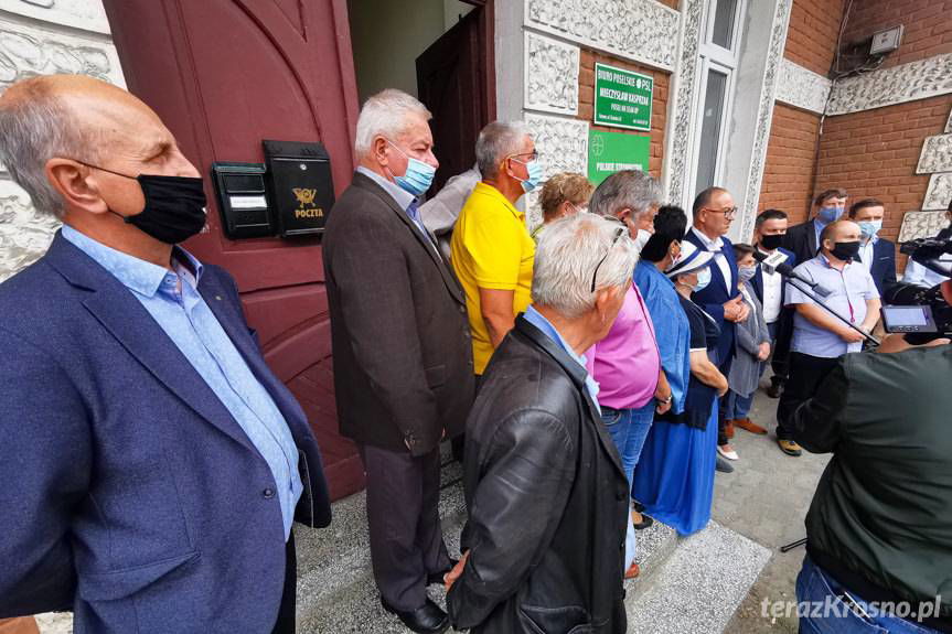 Poseł Kasprzak otworzył biuro w Krośnie