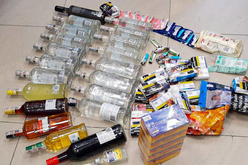 REGION. Ze skradzionym towarem odjechali wózkiem