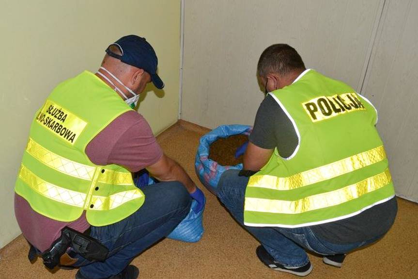 Nie popalą lewym tytoniem