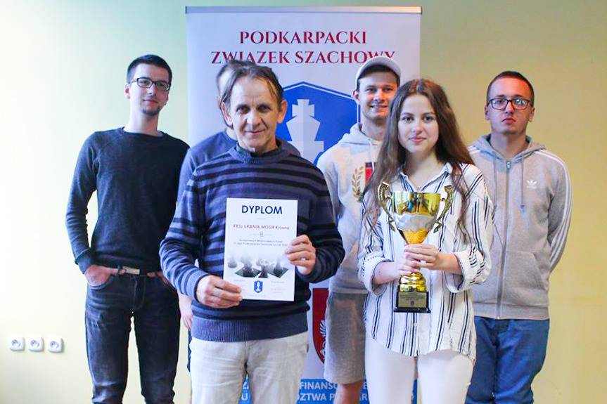 Sukces szachistów Karpaty "Urania" MOSiR Krosno