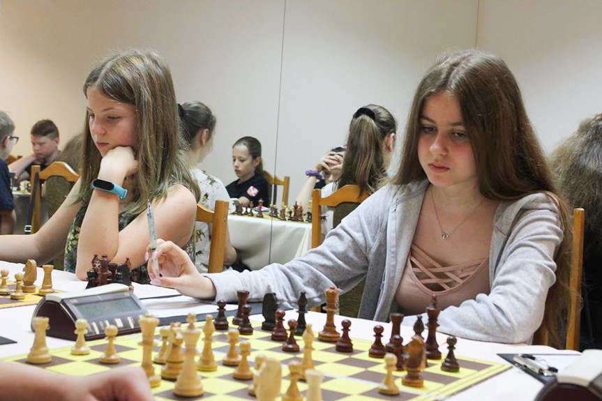 Szachiści Uranii Krosno w II lidze juniorów