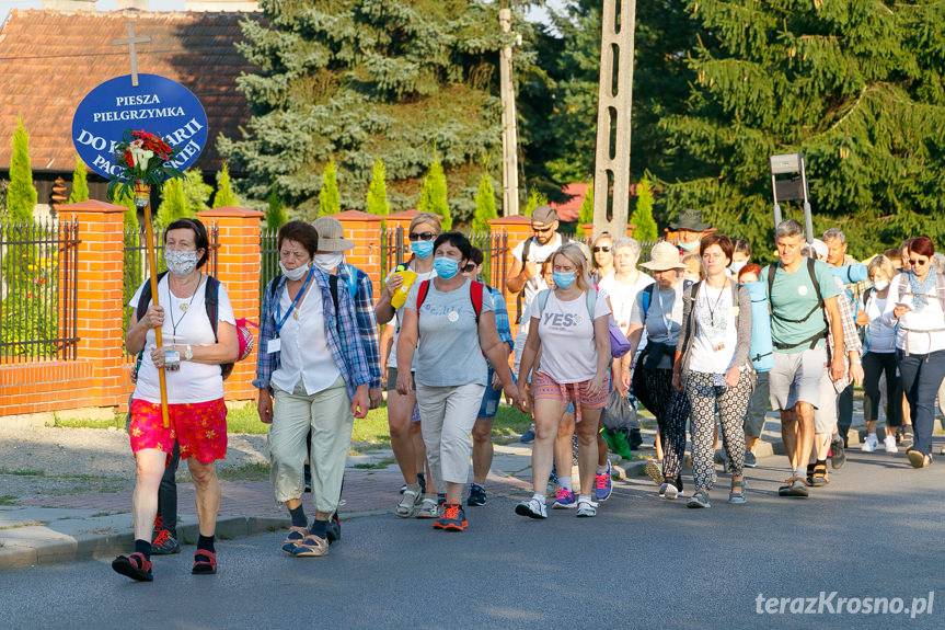 Pielgrzymują do Kalwarii Pacławskiej