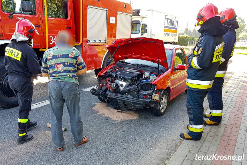 Zderzenie dwóch samochodów w Bajdach