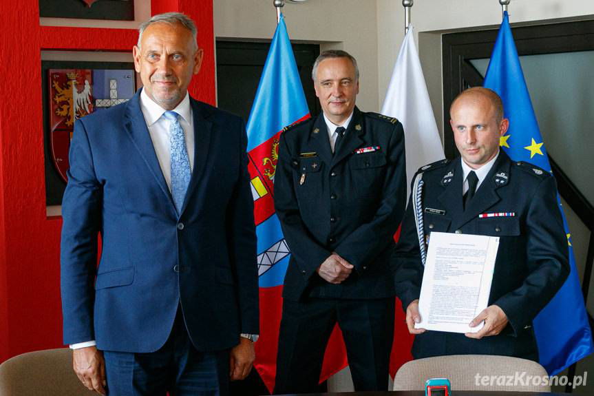 Strażacy z powiatu krośnieńskiego otrzymają nowy sprzęt