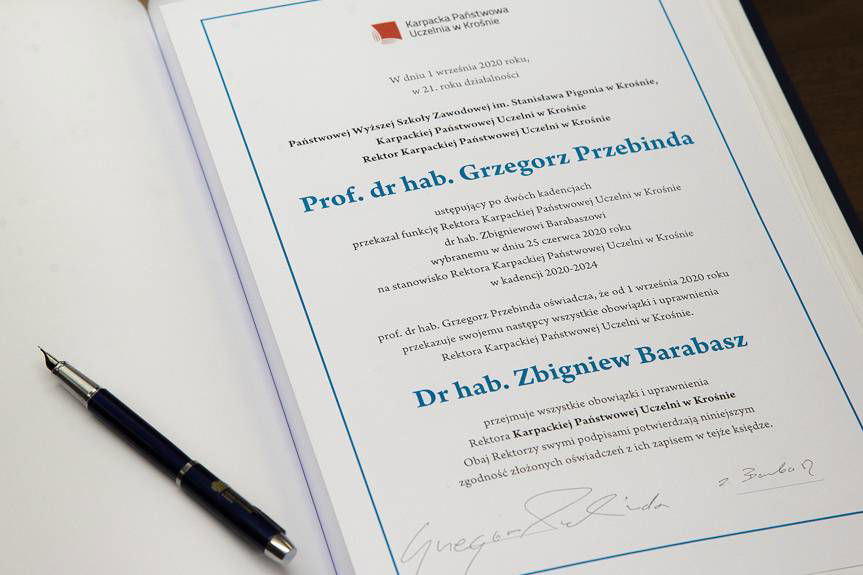 Zmiana władzy w Karpackiej Państwowej Uczelni w Krośnie