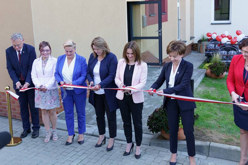 Głowienka. Otwarcie żłobka z minister i z wojewodą