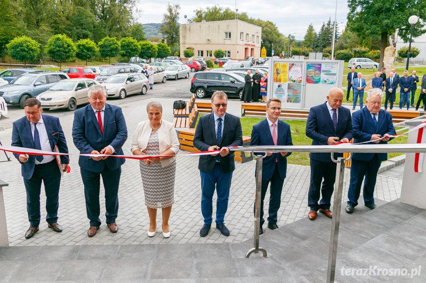 Okazały Dom Kultury i Złote Gody w Rymanowie