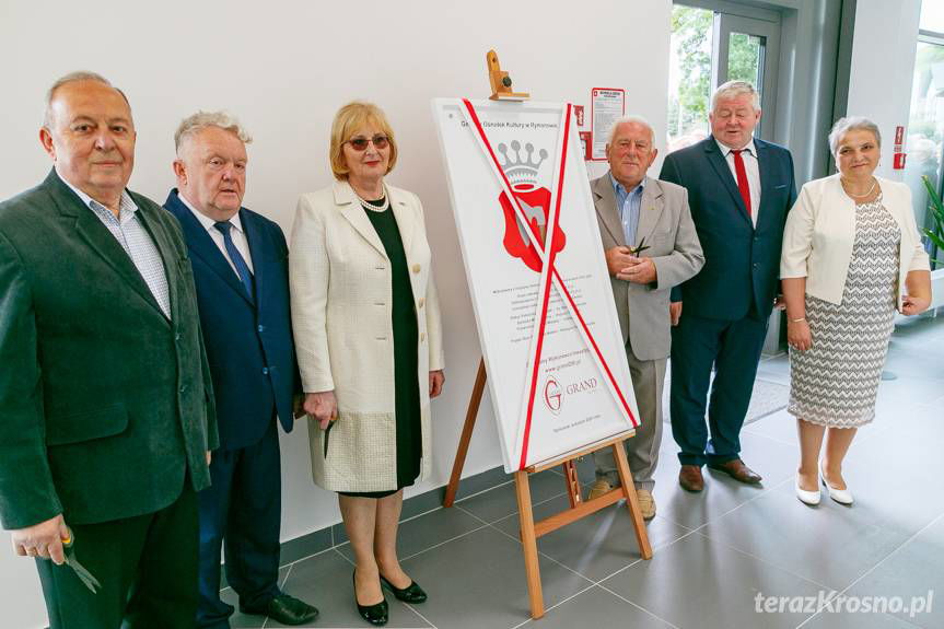 Okazały Dom Kultury i Złote Gody w Rymanowie