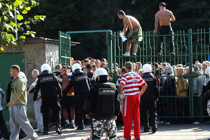 W sobotę mecz Karpaty Krosno - Stal Sanok. Jak derby wyglądały wcześniej