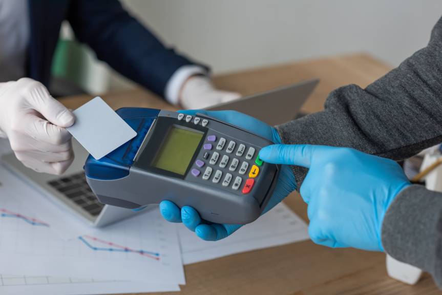 Kolejny pracownik UM Krosna zakażony COVID-19