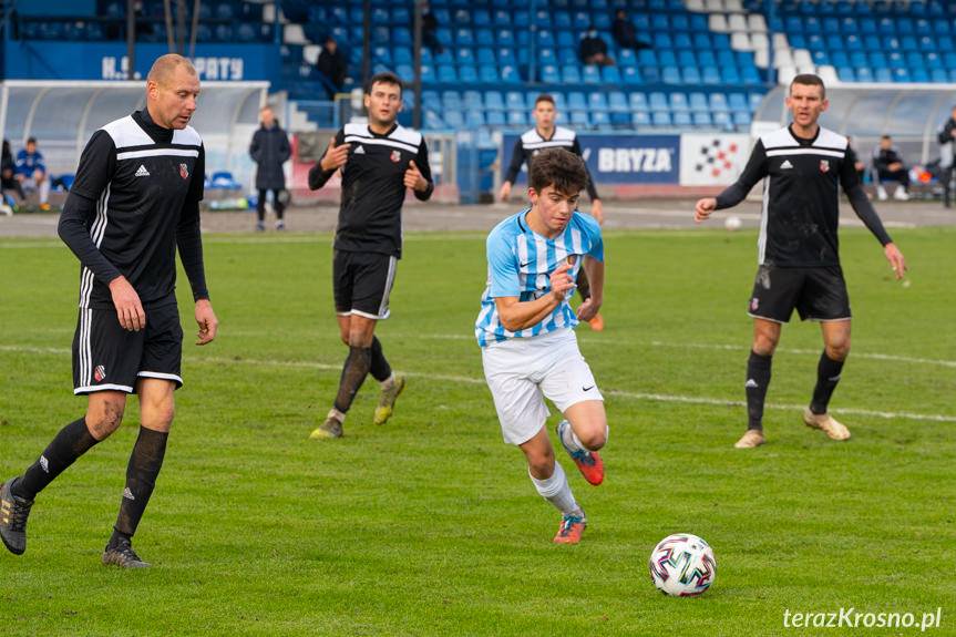 Karpaty Krosno - Piast Tuczempy 0:2 