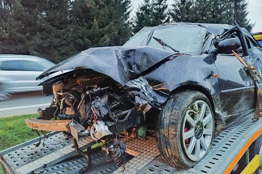 REGION. Siedmiodniowy kierowca dachował w Humniskach