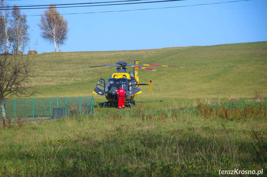 REGION. Strażacy z Haczowa i Brzozowa oraz załoga LPR ratowali starszą kobietę