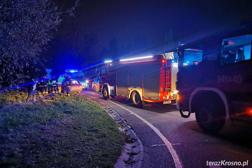 90-latek został potrącony przez własny samochód