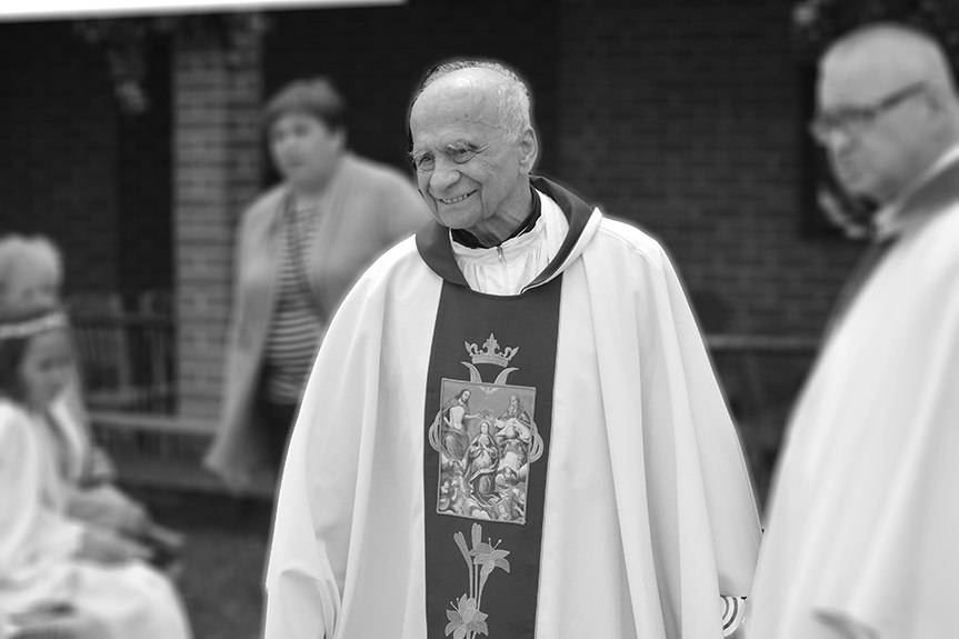 Zmarł były proboszcz parafii Kombornia ks. kanonik Józef Marek