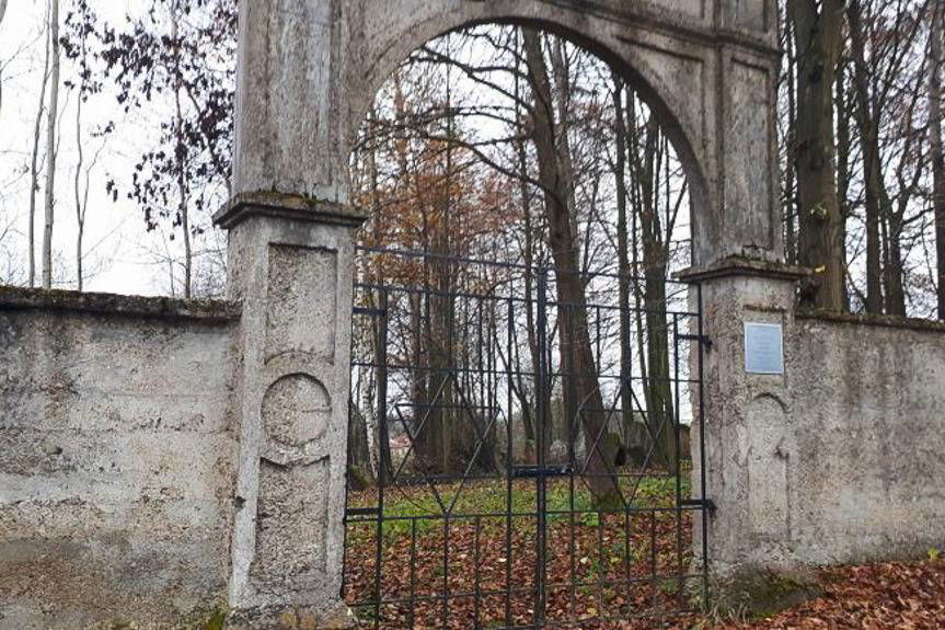 Porządkowali cmentarz żydowski w Korczynie