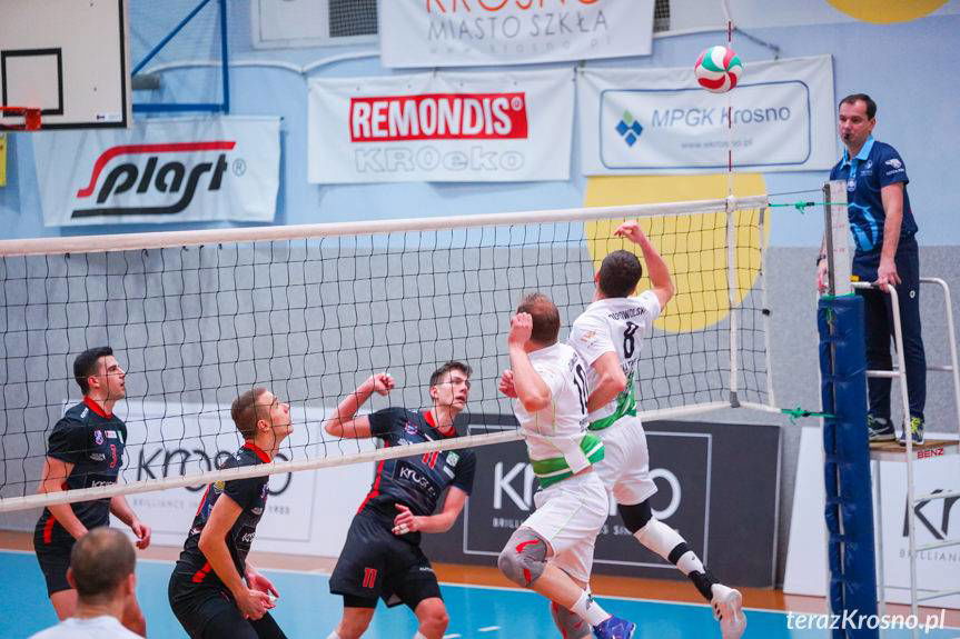 Karpaty Krosno Glass-KPU w Krośnie - Arka Tempo Chełm 3:1 