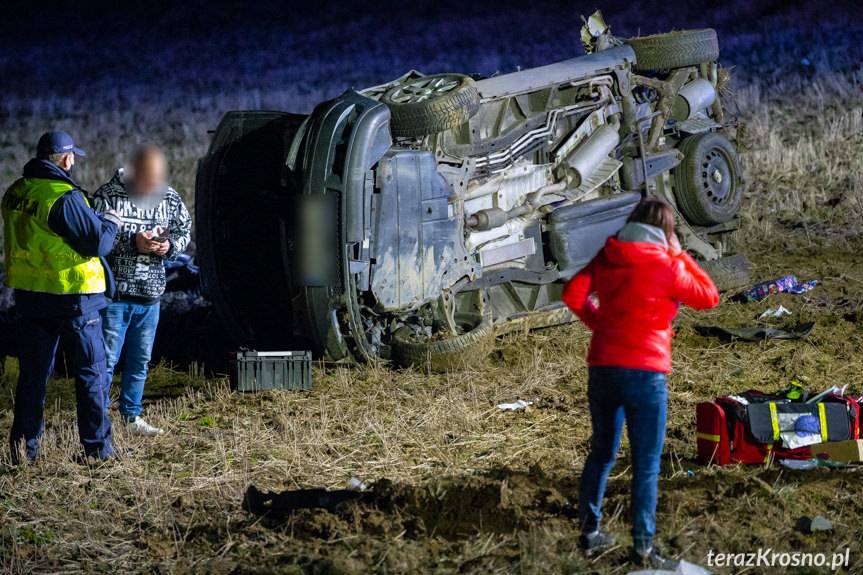 Dachowanie volkswagena w Równem
