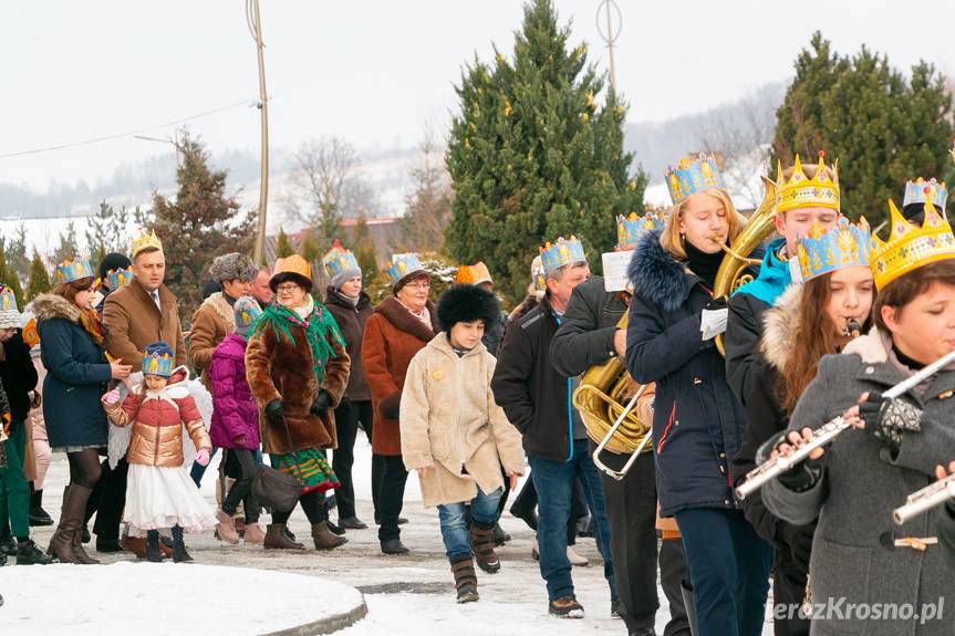 Orszaki Trzech Króli w Krośnie i powiecie. Tak wyglądały w poprzednich latach