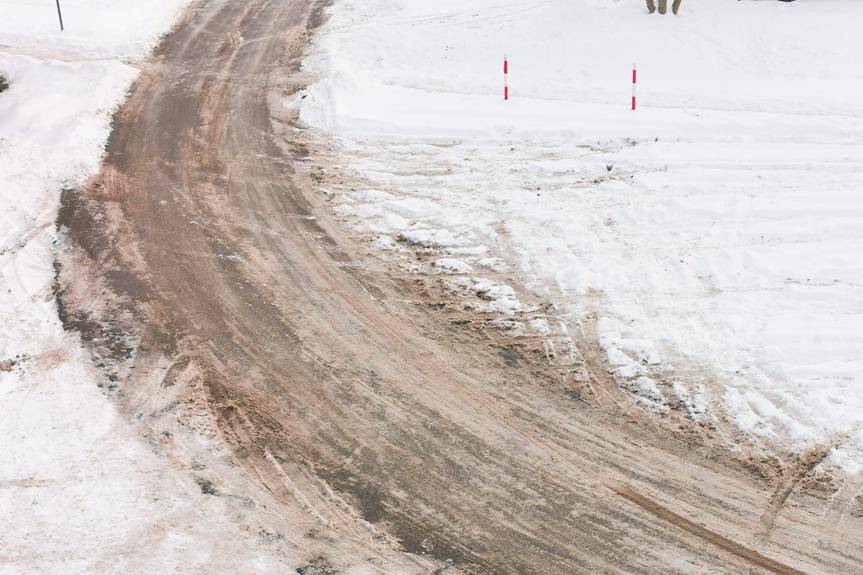 Krosno. Gdzie zgłosić problem z utrzymaniem ulic i chodników?