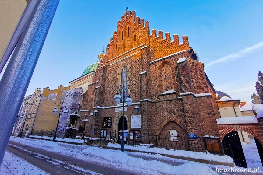 Zuchwała kradzież pieniędzy