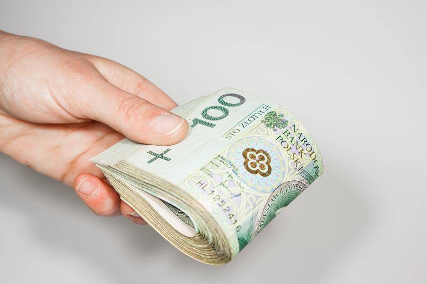 Zręcin. Podejrzenie oszustwa na szkodę wielu osób