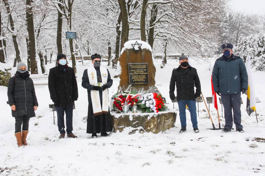 Dukla. Pamięć o ofiarach Holokaustu