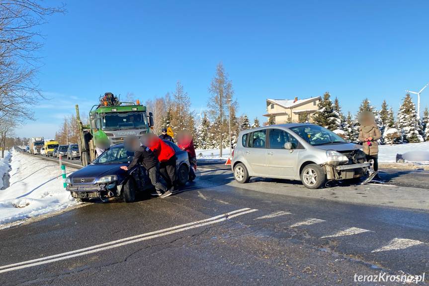 Zderzenie opla i renault w Rymanowie