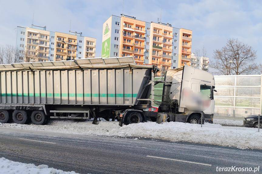 Dwie kolizje na Podkarpackiej
