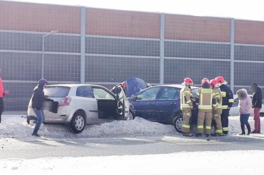 Dwie kolizje na Podkarpackiej