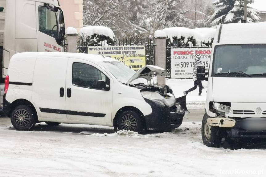 Zderzenie fiata i renault w Jedliczu