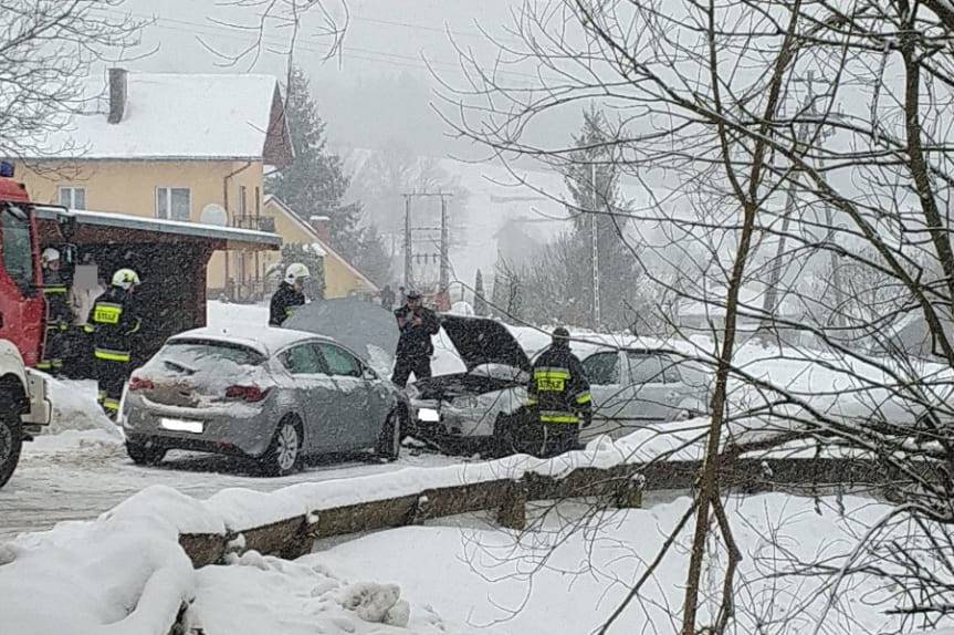 REGION. Czołowe zderzenie w Izdebkach