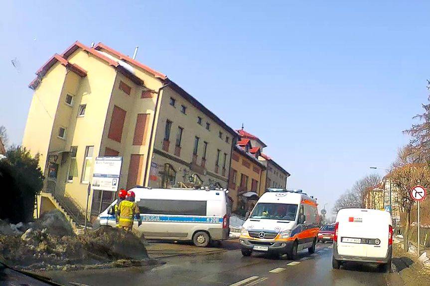 Potrącenie na przejściu. Kierowcy zatrzymano prawo jazdy