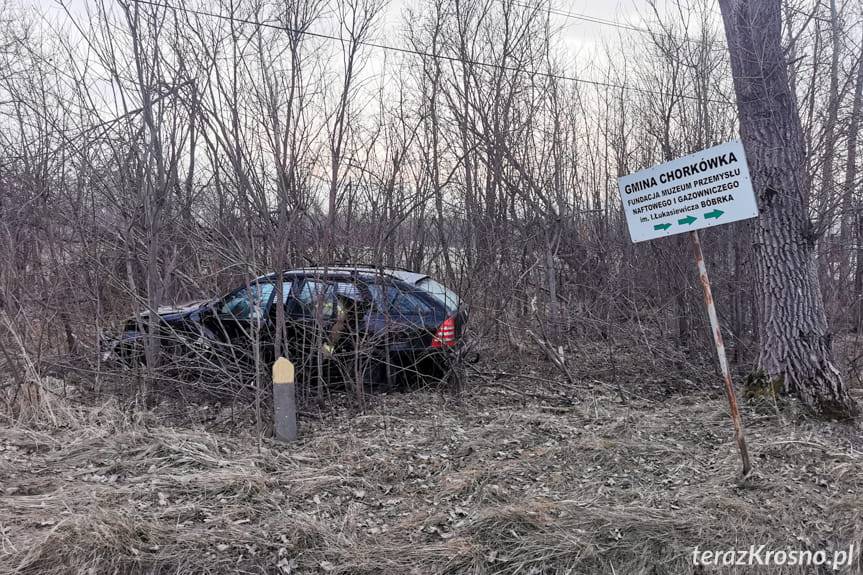 Zderzenie opla i mercedesa w Bóbrce