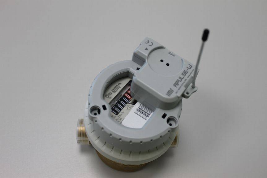 Montują nakładki na wodomierze w Krośnie. Sprawdź, gdzie