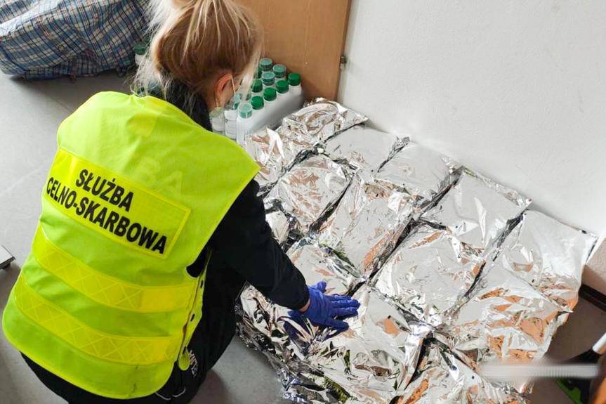 Przechwycili nielegalne środki ochrony roślin