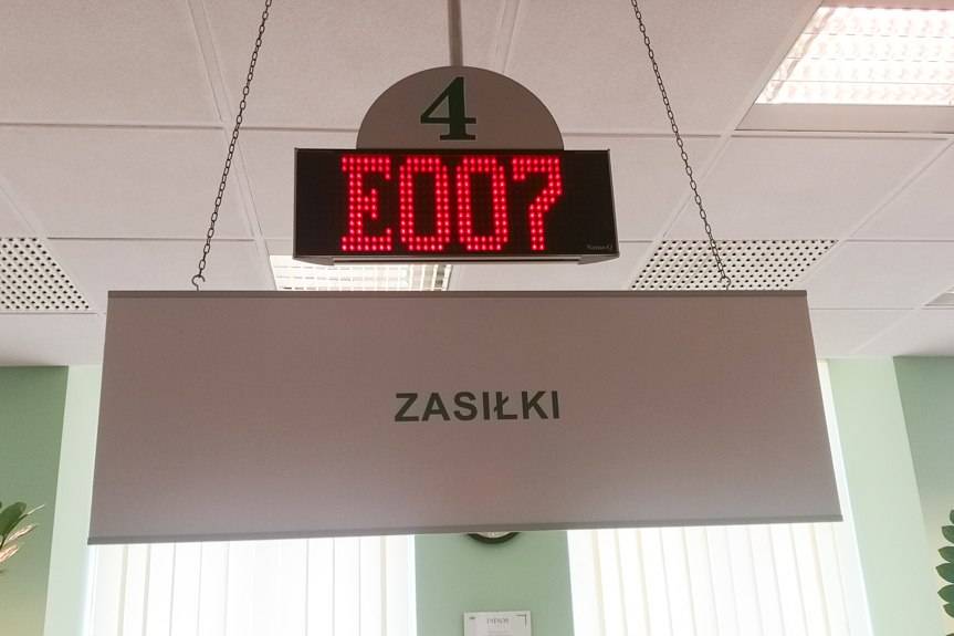 Dodatkowy zasiłek opiekuńczy znów przedłużony