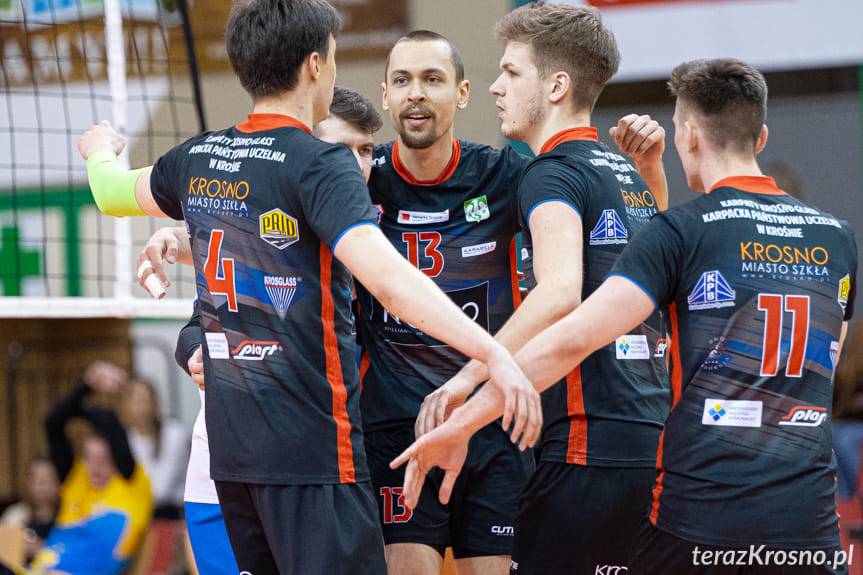 Siatkarze Karpat Krosno powalczą w Jaśle o trzecie zwycięstwo