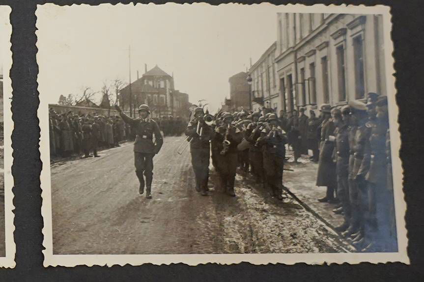 Krosno i okolice w obiektywie niemieckiego oficera. Muzeum kupiło unikalny album